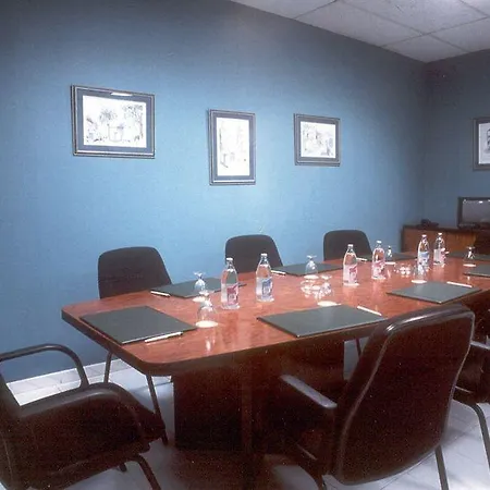 Otel Concorde 4*